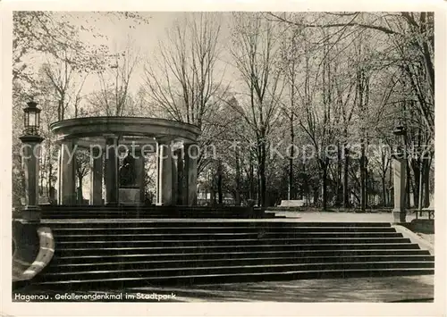 AK / Ansichtskarte Hagenau_Elsass Gefallenendenkmal im Stadtpark Hagenau Elsass