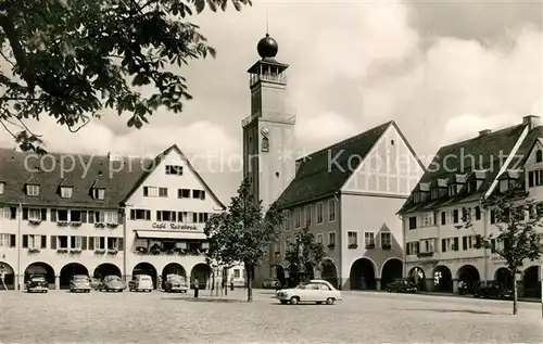 AK / Ansichtskarte Freudenstadt Marktplatz mit Rathaus Freudenstadt