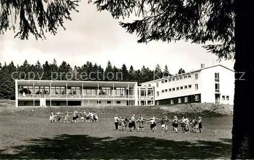 AK / Ansichtskarte Kniebis_Freudenstadt Kindererholungsheim Kohlwald Maedchengruppen Kniebis_Freudenstadt