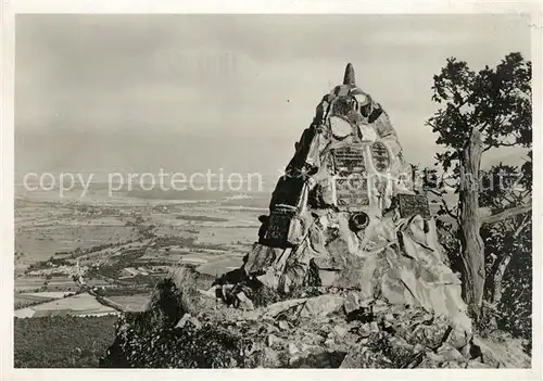 AK / Ansichtskarte Hartmannsweilerkopf Jaegerdenkmal von Gardeschuetzen Hartmannsweilerkopf