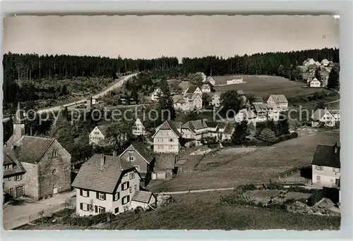 AK / Ansichtskarte Kniebis_Freudenstadt Teilansicht Kurort Schwarzwaldhochstrasse Fliegeraufnahme Kniebis_Freudenstadt