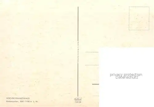 AK / Ansichtskarte Hinterzarten Frau in Tracht Kirchenpartie Hinterzarten