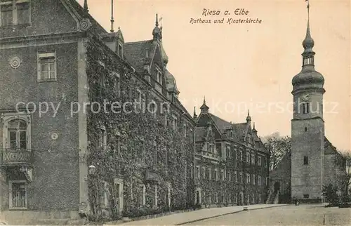 AK / Ansichtskarte Riesa_Sachsen Rathaus Klosterkirche Riesa Sachsen