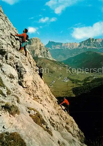 AK / Ansichtskarte Klettern_Bergsteigen Dolimiti Gruppo Sella Via Ferrata Brig Tridentina al Pisciadu  Klettern_Bergsteigen