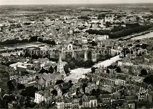 AK / Ansichtskarte Angers Chateaux de la Loire Vue aerienne Angers