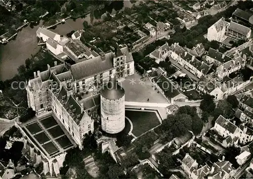 AK / Ansichtskarte Chateaudun Fliegeraufnahme Chateau Chateaudun