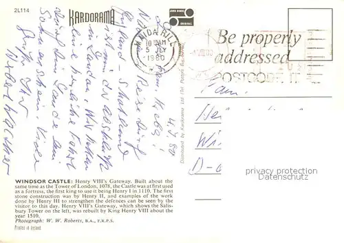 AK / Ansichtskarte Leibgarde_Wache Windsor Castle Henry VIII s Gateway Salisbury Tower  Leibgarde Wache