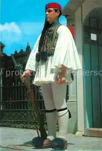 AK / Ansichtskarte Leibgarde_Wache Athen Evzon Leibgarde Wache