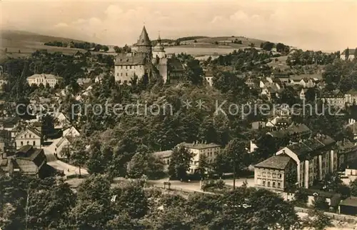 AK / Ansichtskarte Schwarzenberg_Erzgebirge Stadtbild mit Schloss Schwarzenberg Erzgebirge