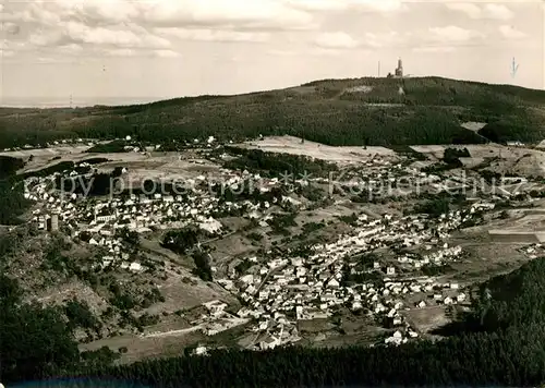 AK / Ansichtskarte Oberreifenberg Fliegeraufnahme mit Niederreifenberg und Gr Feldberg Oberreifenberg