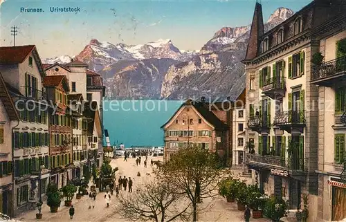 AK / Ansichtskarte Brunnen_SZ Blick auf Vierwaldstaettersee und Urirotstock Brunnen_SZ