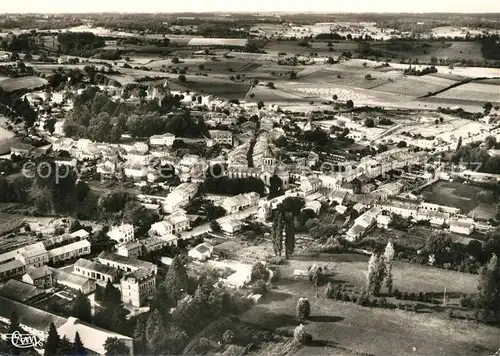 AK / Ansichtskarte Montmoreau Saint Cybard Vue aerienne Montmoreau Saint Cybard