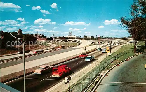 AK / Ansichtskarte Autobahn Junction Edsel Ford Expressway John Lodge Expressway Detroit  Autobahn