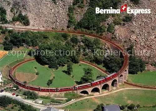 AK / Ansichtskarte Eisenbahn Bernina Express Kehrviadukt Brusio Fliegeraufnahme Eisenbahn