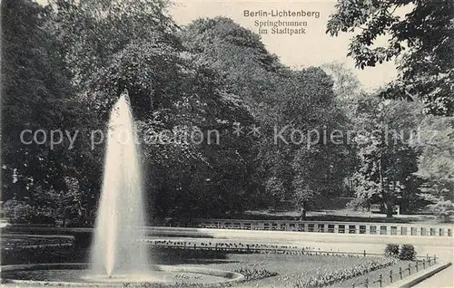 AK / Ansichtskarte Lichtenberg_Berlin Springbrunnen im Stadtpark Lichtenberg Berlin