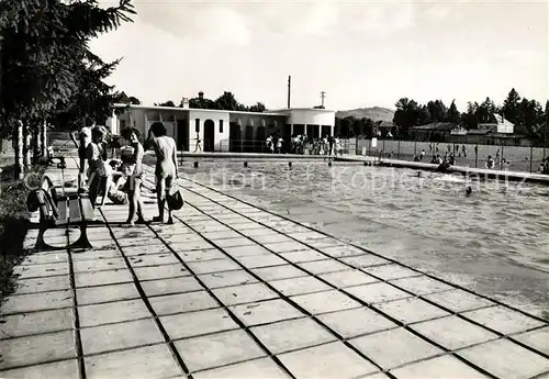 AK / Ansichtskarte Saint Etienne de Saint Geoirs La Piscine Saint Etienne de Saint Geoirs