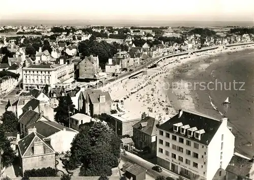 AK / Ansichtskarte Quiberon_Morbihan La Grande Place Vue aerienne Quiberon Morbihan