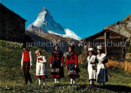 AK / Ansichtskarte Trachten_Schweiz Winkelmatten Zermatt Matterhorn Trachten Schweiz
