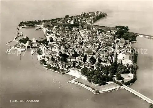AK / Ansichtskarte Lindau_Bodensee Fliegeraufnahme Lindau Bodensee