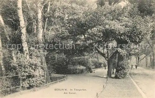 AK / Ansichtskarte Berlin Promenade am Kanal im Tiergarten Berlin