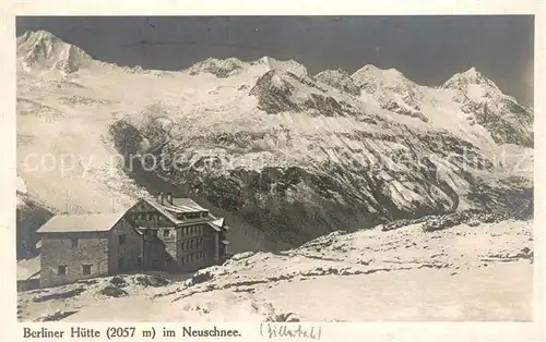AK / Ansichtskarte Mayrhofen_Zillertal Berliner Huette im Neuschnee Zillertaler Alpen Mayrhofen_Zillertal