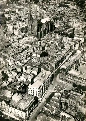 AK / Ansichtskarte Clermont_Ferrand_Puy_de_Dome Fliegeraufnahme mit Cathedrale Clermont_Ferrand