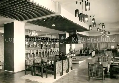 AK / Ansichtskarte Oberhof_Thueringen Interhotel Panorama Kaminhalle Oberhof Thueringen