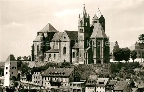 AK / Ansichtskarte Breisach_Rhein Altstadt mit St Stephansmuenster Breisach Rhein