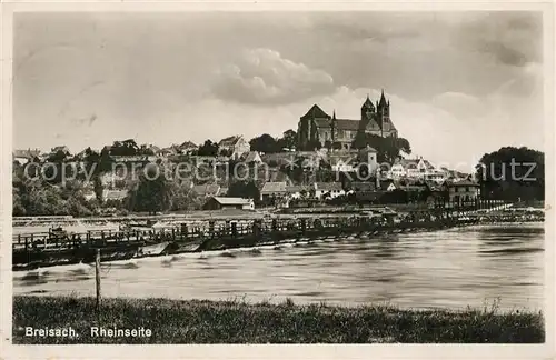 AK / Ansichtskarte Breisach_Rhein Rheinseite Schiffsbruecke Blick zum Muenster Breisach Rhein