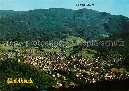 AK / Ansichtskarte Waldkirch_Breisgau mit Blick zum Kandel Schwarzwald Waldkirch Breisgau