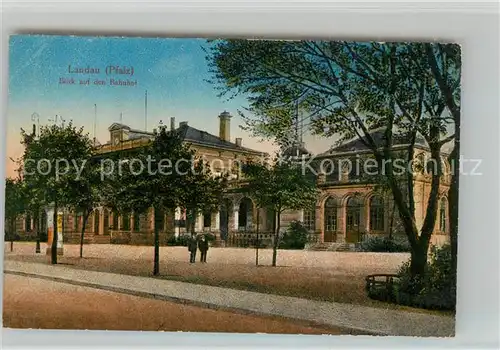 AK / Ansichtskarte Landau_Pfalz Bahnhof Landau Pfalz