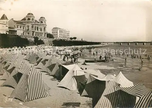 AK / Ansichtskarte Royan_Charente Maritime Strand Royan Charente Maritime