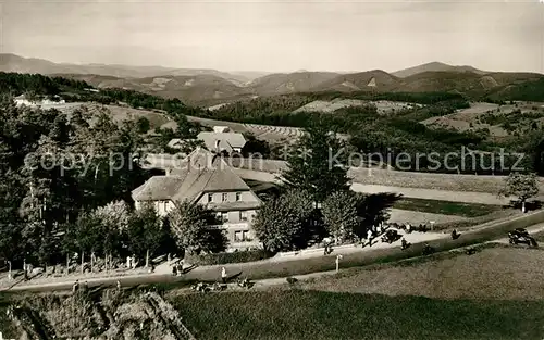 AK / Ansichtskarte Elzach Hoehengasthof Pension Heidburg Landschaftspanorama Schwarzwald Elzach