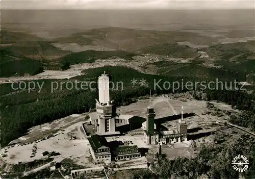 AK / Ansichtskarte Feldberg_Taunus Fliegeraufnahme Aussichts  Fernseh  Fernmeldeturm Feldberg Taunus