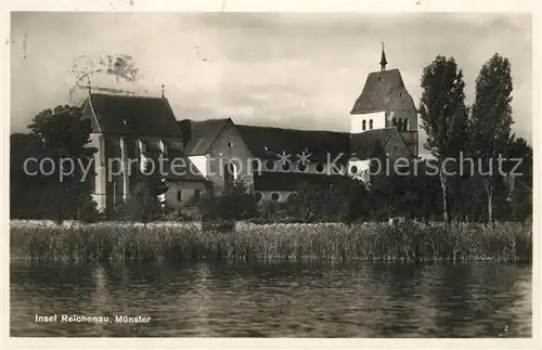 AK / Ansichtskarte Mittelzell Kloster Muensterkirche Ansicht vom See aus Mittelzell