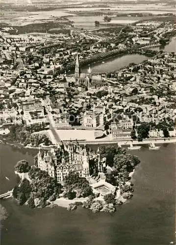AK / Ansichtskarte Schwerin_Mecklenburg  Schwerin_Mecklenburg