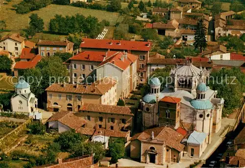 AK / Ansichtskarte Ars_Ain Eglise et la Basilique Vue aerienne Ars_Ain