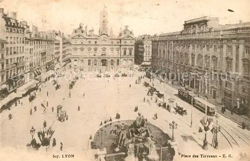 AK / Ansichtskarte Strassenbahn Lyon Place des Terreaux Strassenbahn
