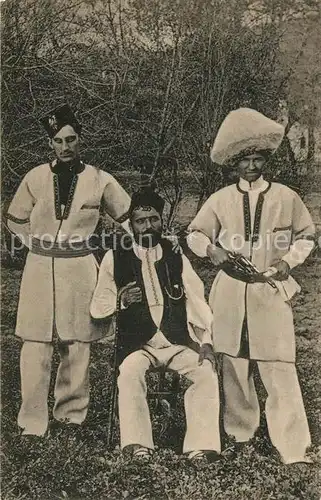 AK / Ansichtskarte Typen Serbien Trachten  Typen