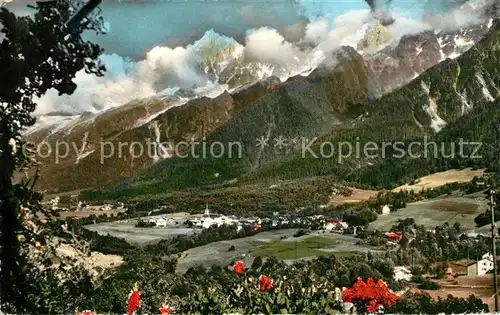 AK / Ansichtskarte Les_Houches Vue generale et chaine du Mont Blanc Les_Houches