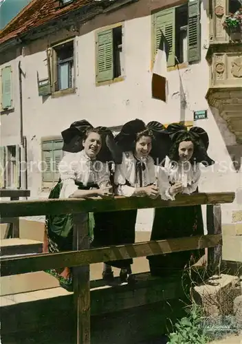 AK / Ansichtskarte Trachten_Alsace Frauen  Trachten Alsace