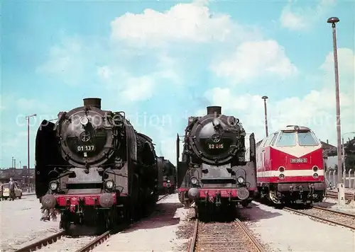 AK / Ansichtskarte Lokomotive Fahrzeugausstellung Bahnhof Radebeul Ost  Lokomotive
