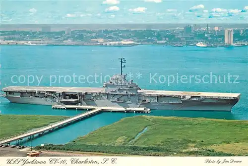 AK / Ansichtskarte Marine USS Yorktown CV 10 Charleston  Marine
