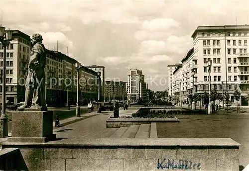 AK / Ansichtskarte Berlin Stalinallee mit Strausberger Platz Berlin