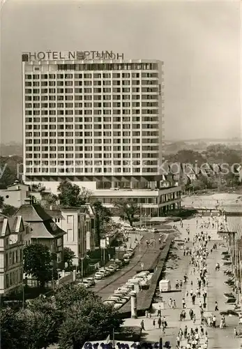 AK / Ansichtskarte Warnemuende_Ostseebad Hotel Neptun Seepromenade Warnemuende_Ostseebad