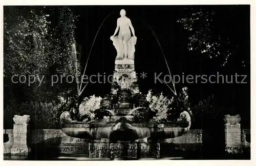 AK / Ansichtskarte Frankfurt_Main Maerchenbrunnen am Schauspielhaus bei Nacht Frankfurt Main