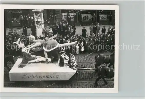 AK / Ansichtskarte Duesseldorf Rosenmontagsumzug Ladehemmung Duesseldorf