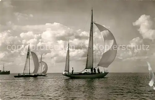 AK / Ansichtskarte Segelboote Travemuende Segelboote