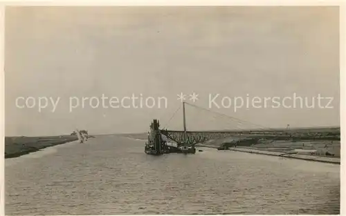 AK / Ansichtskarte Schiffe_Ships_Navires Suez Kanal  Schiffe_Ships_Navires