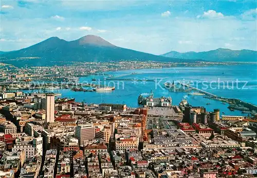 AK / Ansichtskarte Napoli_Neapel Fliegeraufnahme mit Vesuv Napoli Neapel